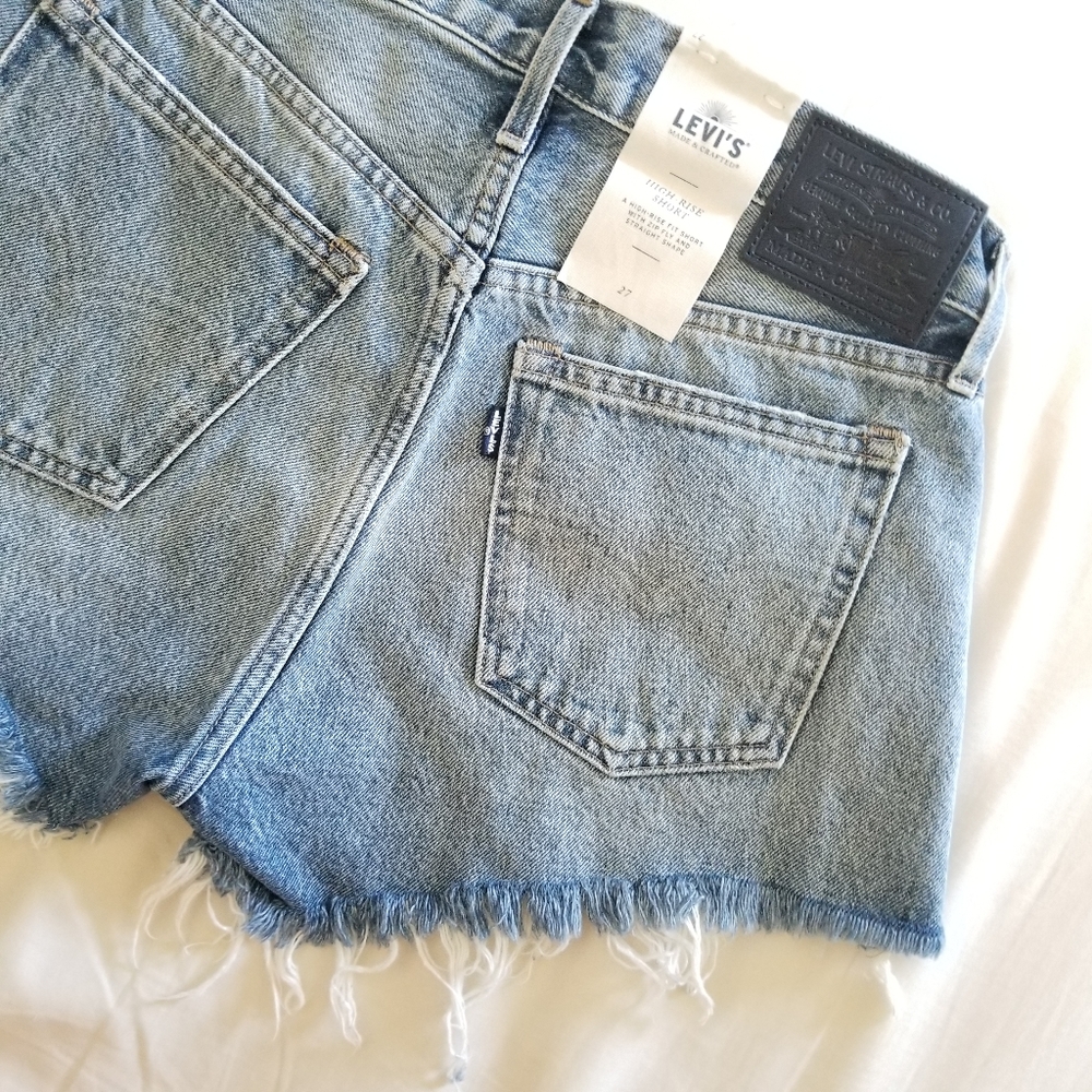 🍒NWT🍒 LEVI'S MADE & CAFTES HIGH RISE SHORTS - Picture 9 of 10
